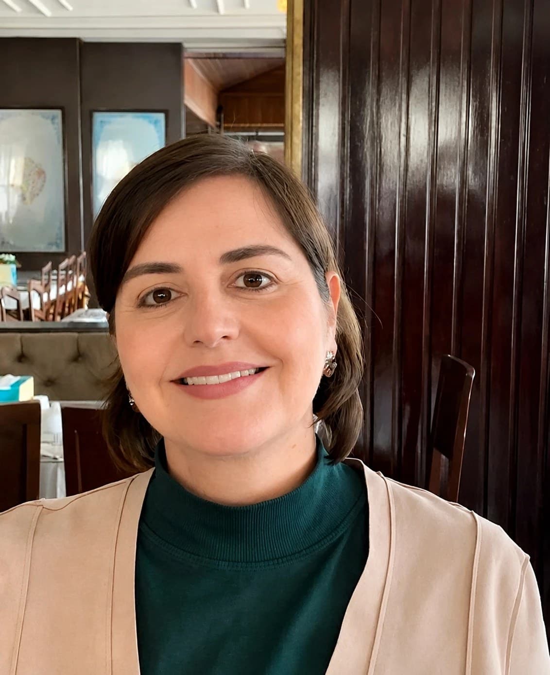 Dra. Ana Carla Moura
